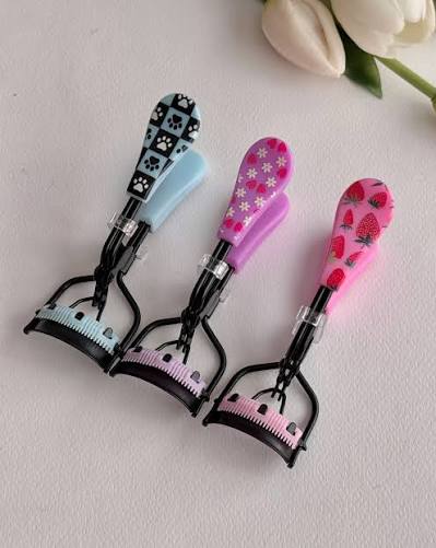 فرمژه برند فشن شانه دار