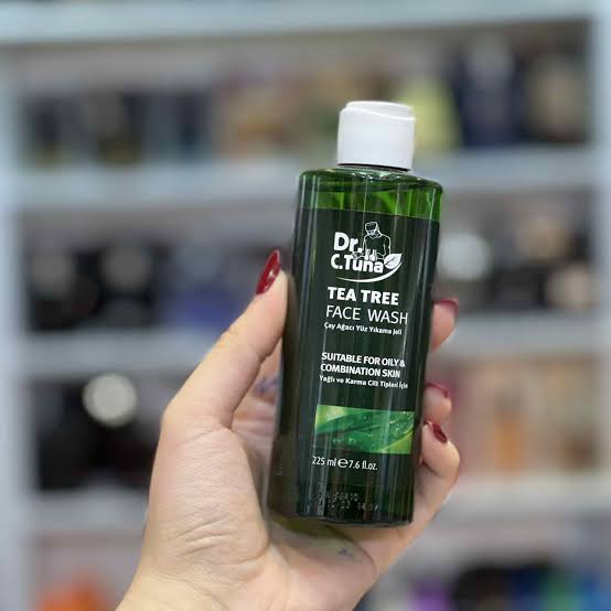 ژل شستشو صورت دکتر سی تونا مدل Tea Tree حجم 225 میلی‌لیتر
