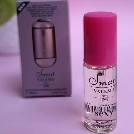 عطر جیبی زنانه اسمارت کالکشن(والمو) 18 میل رایحه 212